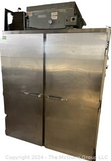 McCALL 2 Door Commercial Refrigeration Model H4-4002 SN M-734920