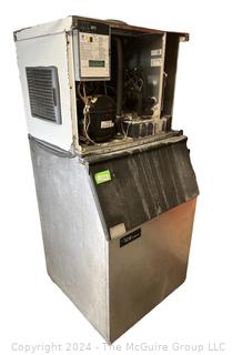 ICE-O-MATIC Ice Making Machine. BIN Model B55PSA  SN 05071280010076 ICE MAKER Model C0330 MA 1C  SN 13121320011950