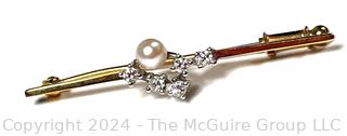 Pearl with Diamond Brooch Pin