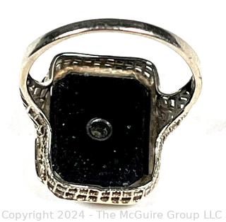 Art Deco 10KT White Gold Filigree Onyx with Bezel Set Diamond Center Ring 2.3 Grams (Was 103KK)