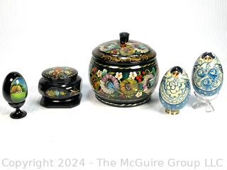 Group of Russian Lacquer Folk Art Painted Eggs and Trinket Box