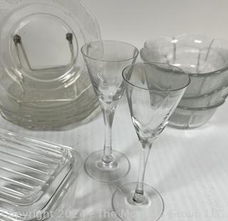 Selection of Mid Century Modern Clear Glass Serving and Storage Items 