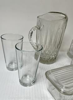 Selection of Mid Century Modern Clear Glass Serving and Storage Items 