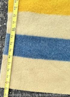 Orrlaskan 100% Pure Wool Orr Felt & Blanket Co, Piqua OH.  73" x 81"