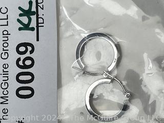 14KT Hoop Earrings 1.1 Grams