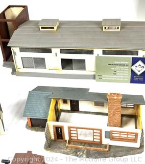 H-O Scale Model Train Building, Layout Houses and 2AMP Transformer