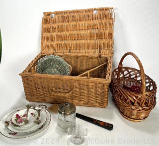 Straw Hinged Lid Basket and Serving Ware.