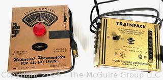 Two electric transformers for H-O scale trains (WAS 438CD)