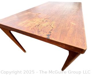 ??????????????? Mid Century Teak Expanding Dining Table.  Some wear to table top. 