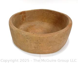 Pre-Columbian Mayan Mesoamerican Terra Cotta Clay Bowl.  7" D