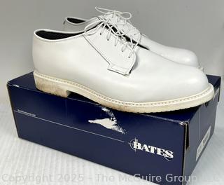 Bates Men's White Uniform Oxfords Size 11 In Box