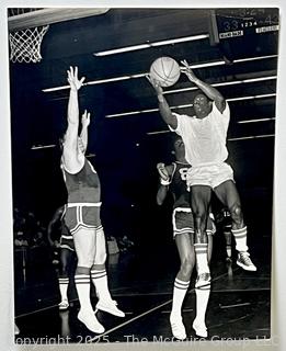 Original photograph of athlete Mercury Morris playing basketball 1972. 6.5 x 8.5"