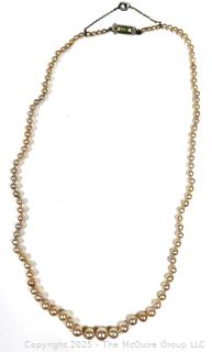 Graduated Knotted Pearl Bead Necklace 
