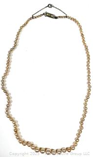 Graduated Knotted Pearl Bead Necklace 
