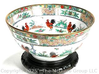 19th Century Porcelain Chinese Export Rooster Famille Rose Bowl & Hardwood Stand