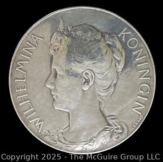 Queen Wilhelmina of the Netherlands .833 Silver Medal By H. Baars. 66mm 75.5 grams