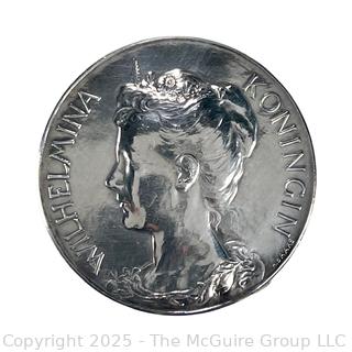 Queen Wilhelmina of the Netherlands .833 Silver Medal by H. Baars. 66mm 76 grams.