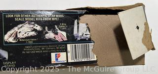 Star Wars Return of the Jedi MPC 1/11 Speeder Bike Model Kit #1-1927 1983 in Box