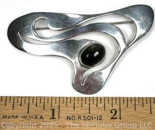 Asymmetrical Sterling Silver with Onyx Taxco Mexico Brooch Signed by Designer ASM 