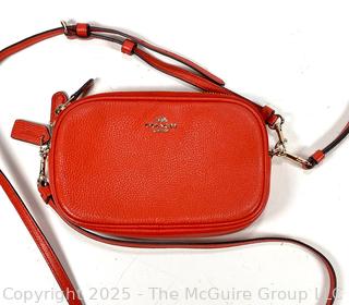 Red Coach Sadie Pebble Leather Crossbody Handbag. New 