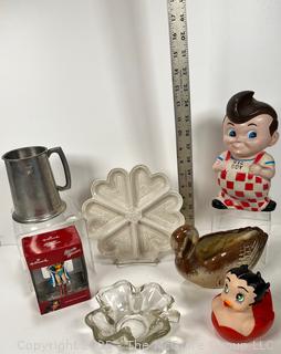 Group Including Bobs Big Boy Plastic Bank