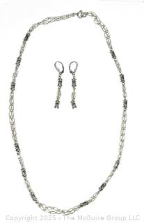 Sterling Silver Chain Necklace with Matching Earrings. 24"