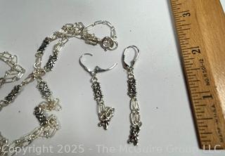 Sterling Silver Chain Necklace with Matching Earrings. 24"