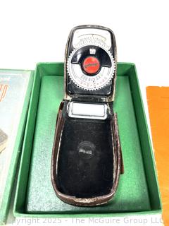 USSR 1950s Soviet Era Leningrad Russia Light Exposure Meter in Box