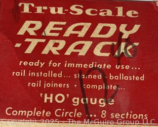 HO Gauge Train accessories
