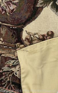 Floral Bouquet Wall Tapestry. 29" x 44"