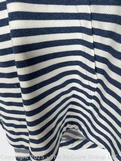 Black & White Stripe Quarter Zip Pull Over by Vineyard Vines, Large.  New with Tags