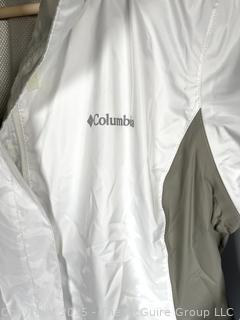 Women's White Arcadia Rain Jacket by Columbia, Large.  New with Tags