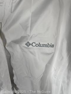 Women's White Arcadia Rain Jacket by Columbia, X Large. New with Tags