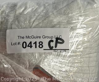 Women's White Rain Jacket by Columbia, X Large. New with Tags