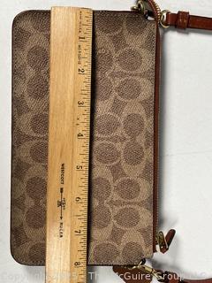 Coach Signature Pop Up Crossbody Wallet Handbag, New Without Tag