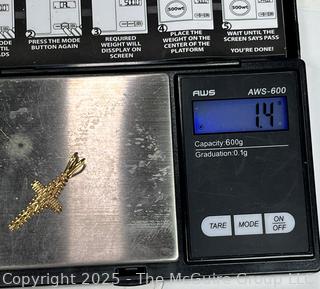 14KT Yellow Gold Woven Mesh Cross Pendant. 1.4 grams.