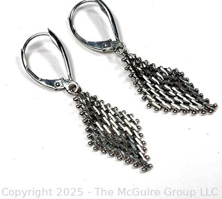 14KT White Gold Woven Mesh Diamond Shaped Dangle Earrings. 3.8 grams.