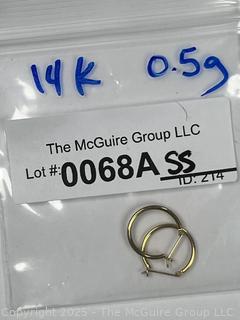 14KT Yellow Gold Hoop Earrings. 0.5 grams.
