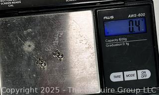 14KT White Gold Bead Earrings. 0.4 grams.
