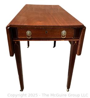 Federal Style Mahogany/ Drop Leaf Pembroke Table with Drawer. 