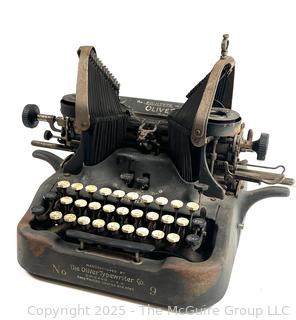 Antique Original Oliver Batwing Typewriter No. 9