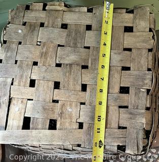 Similar to an Antique Maine First Nations Indigenous Wabanaki Adirondack Gathering Basket Circa Early 20th Century