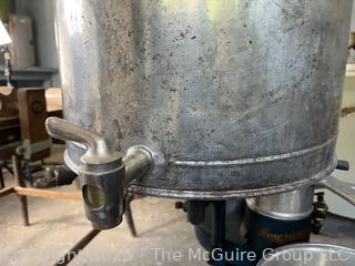 "Deluxe" American Cream Separator Co.