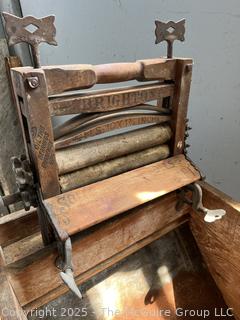 Brighton Brand Wash Wringer and Tub 