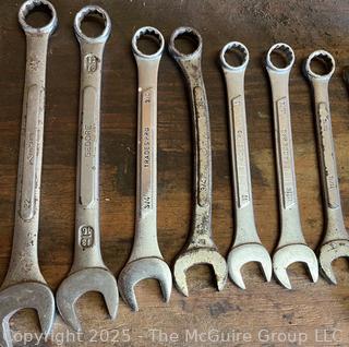 Selection of SAE and Metric open-end wrenches