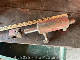Hydraulic Cylinder
