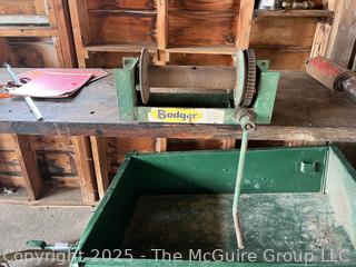 Badger Hand Crank Wire Cable Winch