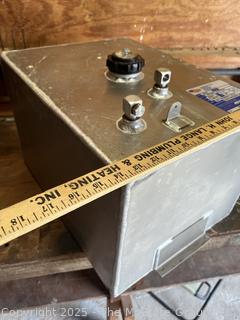 13 Gallon Aluminum Marine Fuel Tank Manufactured by RDS. Part # 59180