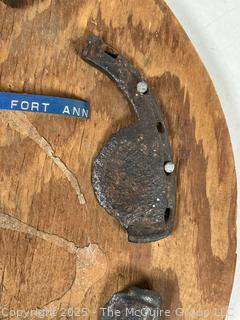 ???????? Blacksmith decoration: Oxen iron shoe display