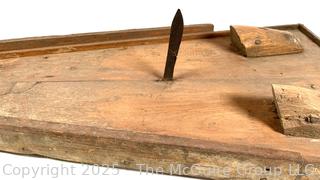 Primitive board for splitting cane